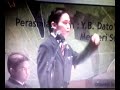 debat uia-um