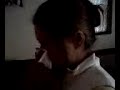 Una mia amica si soffia il naso My...