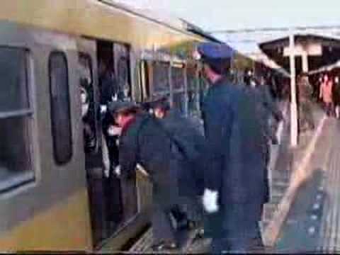 japan　train　日本　満員電車