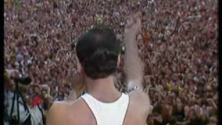 Queen - Radio GaGa - Live Aid : Wembley London 1985