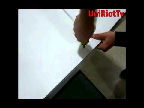 Couverture de l'article "Le savoir est une arme"