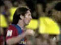 No hay duda que es un crack y que la rompe.aparte de que es argentino...