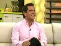 se toman de la mano al salir del vientre materno