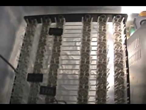 how to control humidity in an incubator