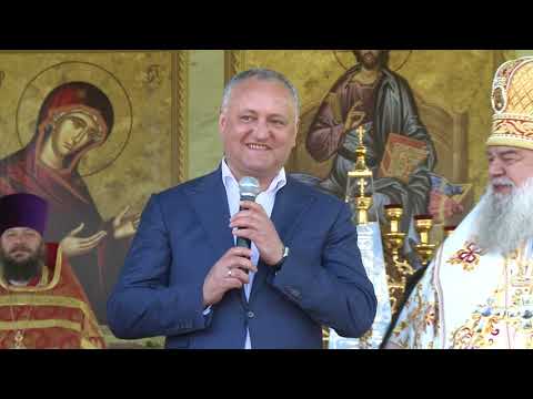 Președintele țării întreprinde o vizită de lucru în mai multe raioane ale țării