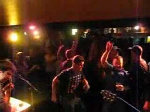 As captured by our good friend Keify on his mobs, live @ St Andrews Feb 9th 2008.