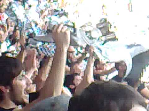 'Curva Verona' en el estadio Dino Manuzzi
