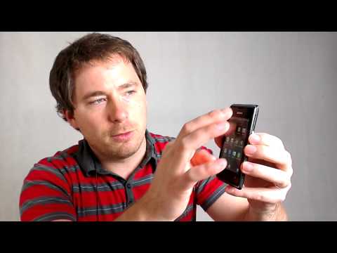 how to use front camera on sony xperia e