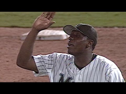 Video: Willis dominates the Mets in one-hit shutout