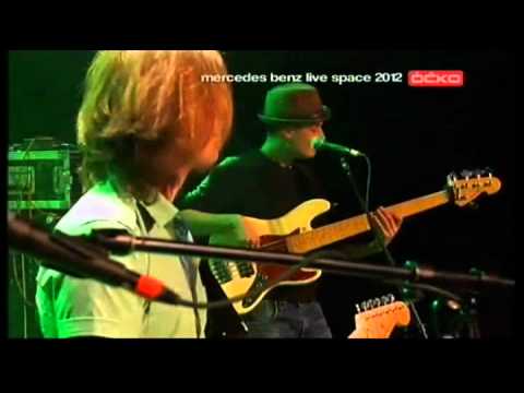 Video One Thing - Mercedes Benz live space 2012