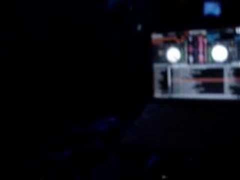 Squirt at Blue Cue mixing Sussie 4