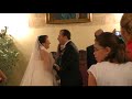 Boda donde el novio le canta a la novia una copla