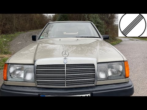 Mercedes-Benz W124 230E Top Speed Drive on German Highway