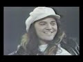 tommy bolin  interview rock talk 1

tommy bolin (r.i.p.), tim weisberg (jazz flutist, who did two albums with dan fogelberg) and others appear on the denver late night talk show rock talk. tommy bolin just finished come taste the band with deep purple and came back from the munich recordings (3 august to 1 september 1975). this is a rarely seen program and features host barry fey, who was a huge rock promoter in the mile high area in the 70s and 80s. fey was also a manager figure for tommy bolin for many years. this is a very rare interview footage with tommy, so hopefully youll enjoy it.
