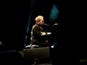 elton-john-im-still-standing-1995-live-in-rio.html