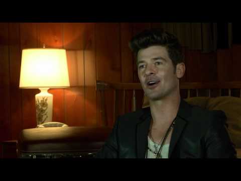 Robin Thicke Ft Lil Wayne  -  Pretty Little Heart (Behind The Scenes)