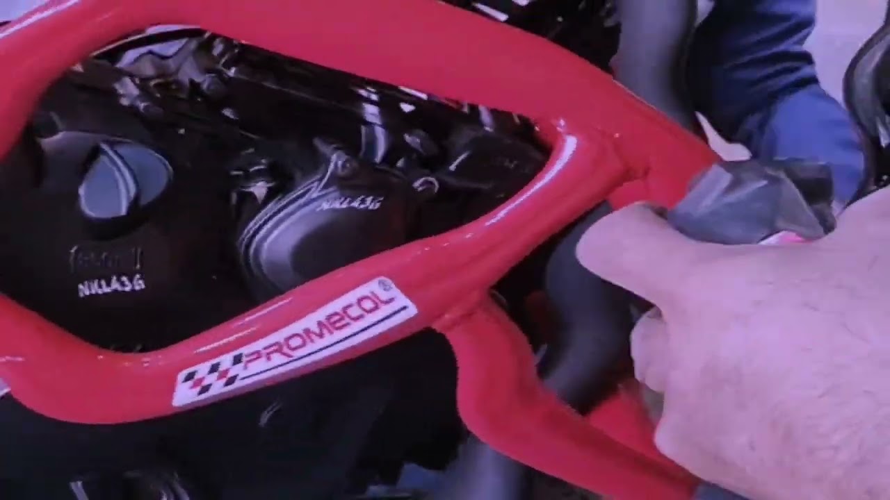 como instalar defensa tipo STUNT marca promecol Suzuki gixxer 150.