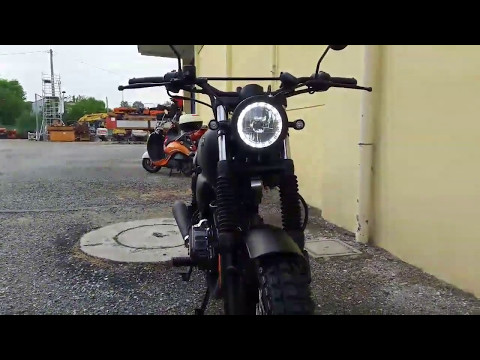 Cận cảnh Brixton BX 125 Scrambler màu đen nhám và nghe thử tiếng pô zin