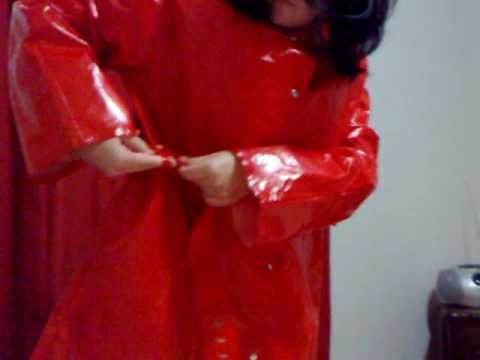 Rainweargirl - We recently got this lovely Cocoon PVC raincoat for a good friend in the UK. There are a few pictures of me in this raincoat on my blog. Here is the video of...