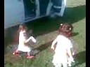 Minik Tuba ve Esra Ellik Oynuyor :)