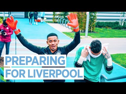 Video: BRAZILIAN KEEPERS EVERYWHERE! | Training for Liverpool