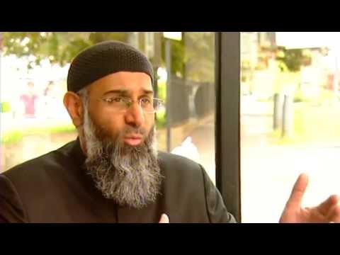debate - Woolwich attack: Controversial Muslim cleric Anjem Choudray speaks out after protests over the brutal killing of a soldier. Report by Ashley Fudge. Subscribe...