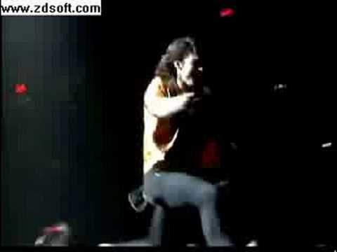Jonas brothers - Living the Dream - Its Cool to be different - Episode 15
