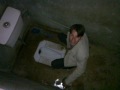 kashif kuti pissing
