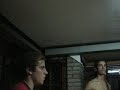 3 pelotudos en la kasa del juan