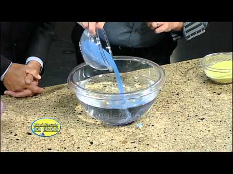 sand - How can something submerged in water stay dry? When ordinary sand gets wet, the result is a clumpy mess. However,