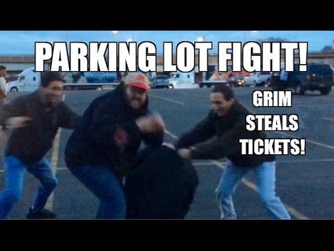 PARKING LOT FIGHT at the WWE ROYAL RUMBLE! Grim Steals tickets! Meeting Fans!