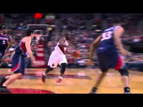 Raymond Felton’s No Look pass to Gerald Wallace