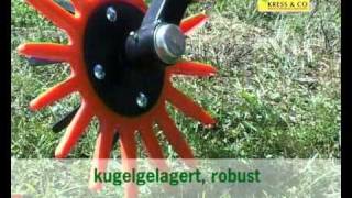 K.U.L.T. Fingerhacke,hacken in der Reihe; K.U.L.T. finger weeder, in row cultivator