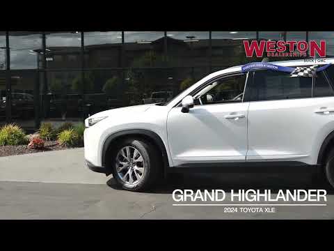 Used 2024 Pearl Toyota XLE image 1