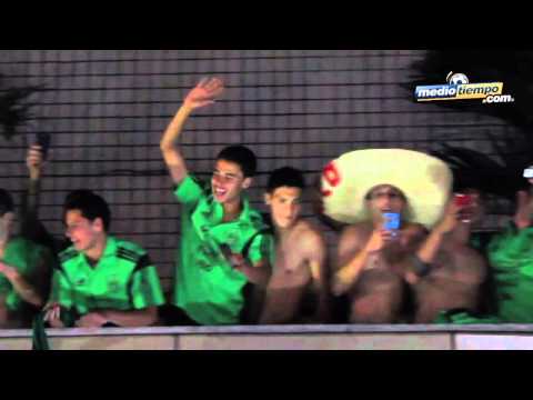 Se emocionó el Tri con serenata y desató fiesta