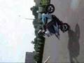 Wheelie one hander