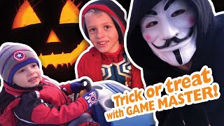 Trick or Treat with the GAME MASTER in Snowy Wisconsin 2019