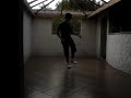 Felipe aprendendo o rebolation