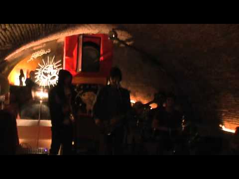 Splash Macadam - Do U Want A Magic Listening