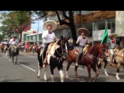xxx TABASCO xxx - Con la participación de tres mil 648 elementos, entre efectivos y estudiantes, se efectuó el tradicional desfile cívico militar, en conmemoración al 203 Aniv...