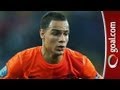 Van der Wiel seeks move after Euro 2012