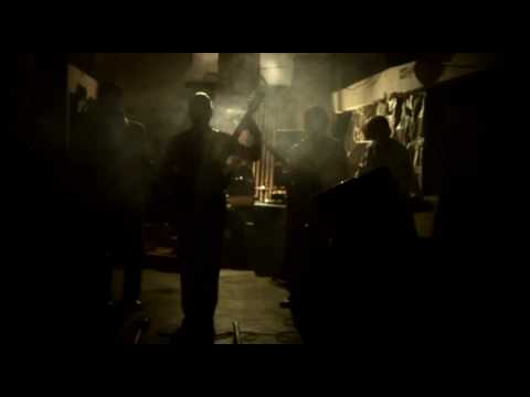 Laissez faire - Tema: Más de mí. Artista: Laissez Faire. Productora: silosentishacelo. Dirección: Federico Bezenzette Dirección de Foto: Ariel Martinez Herrera Producción: S...