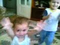 Çocuk Danslar? Li La Li Li (www.coksey.com) Çocuk Danslar? Li La Li Li (www.coksey.com)