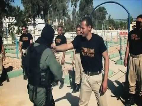 تدريب - http://www.facebook.com/profile.php?id=100003488266806&ref=ts&fref=ts Egyptian Commandos Eslam القوات الخاصة المصرية اثناء تدريبها لرجال الشرطة كانت ملحمة شا...