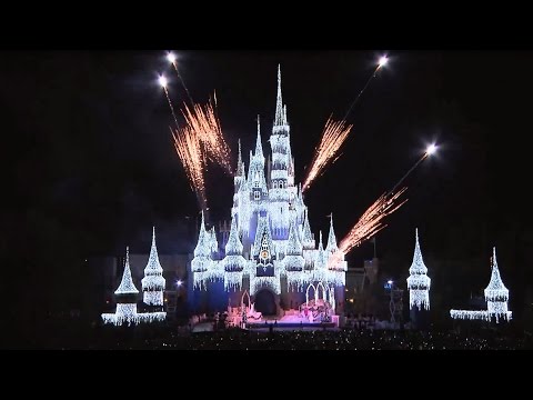 Holiday Celebrations At Walt Disney World Resort