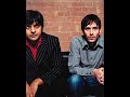 Bekijk muziek clip van Cornershop met When the Light Appears Boy