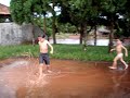 Brincando na Lama!!! Brincando na Lama!!!