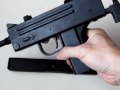 M11 GBB by WELL -CRW Channel
