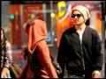 Zanessa&Stella Hudgens leaving the movie theater at Universal Citywalk [28/12/09]