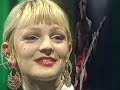 The Primitives - Thru The Flowers (plus interview)